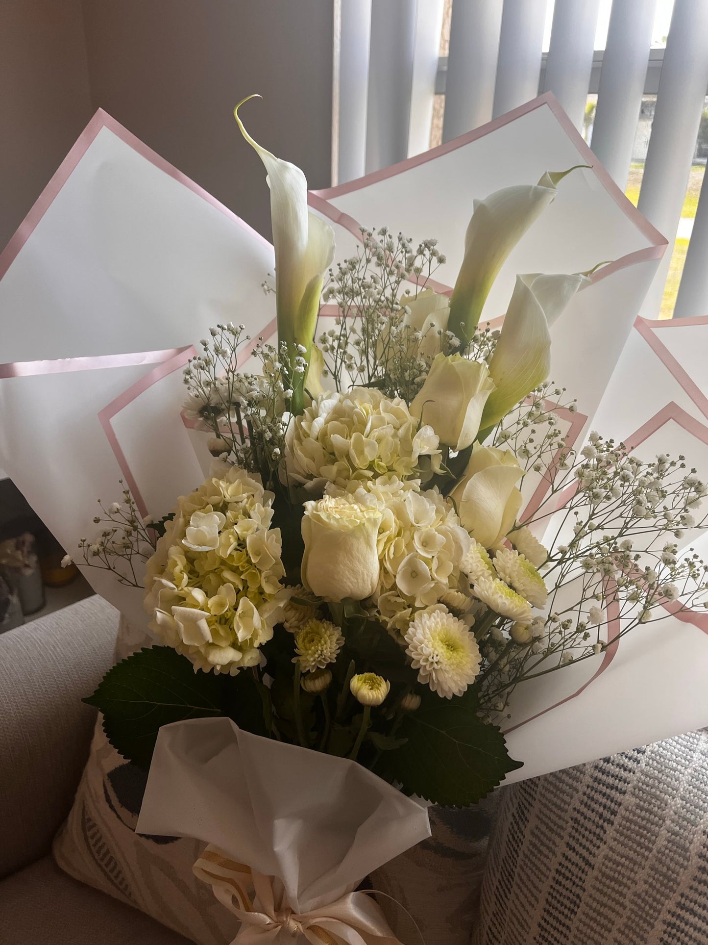 Total White Bouquet
