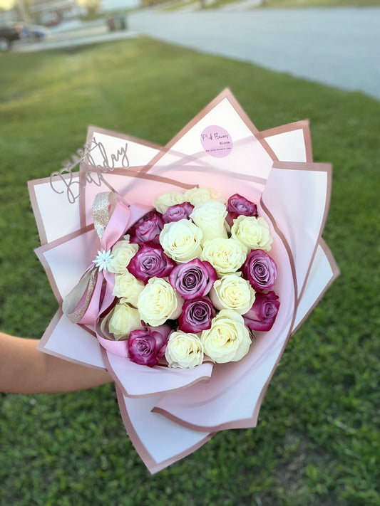 25 White and Purple Premium Roses Bouquet
