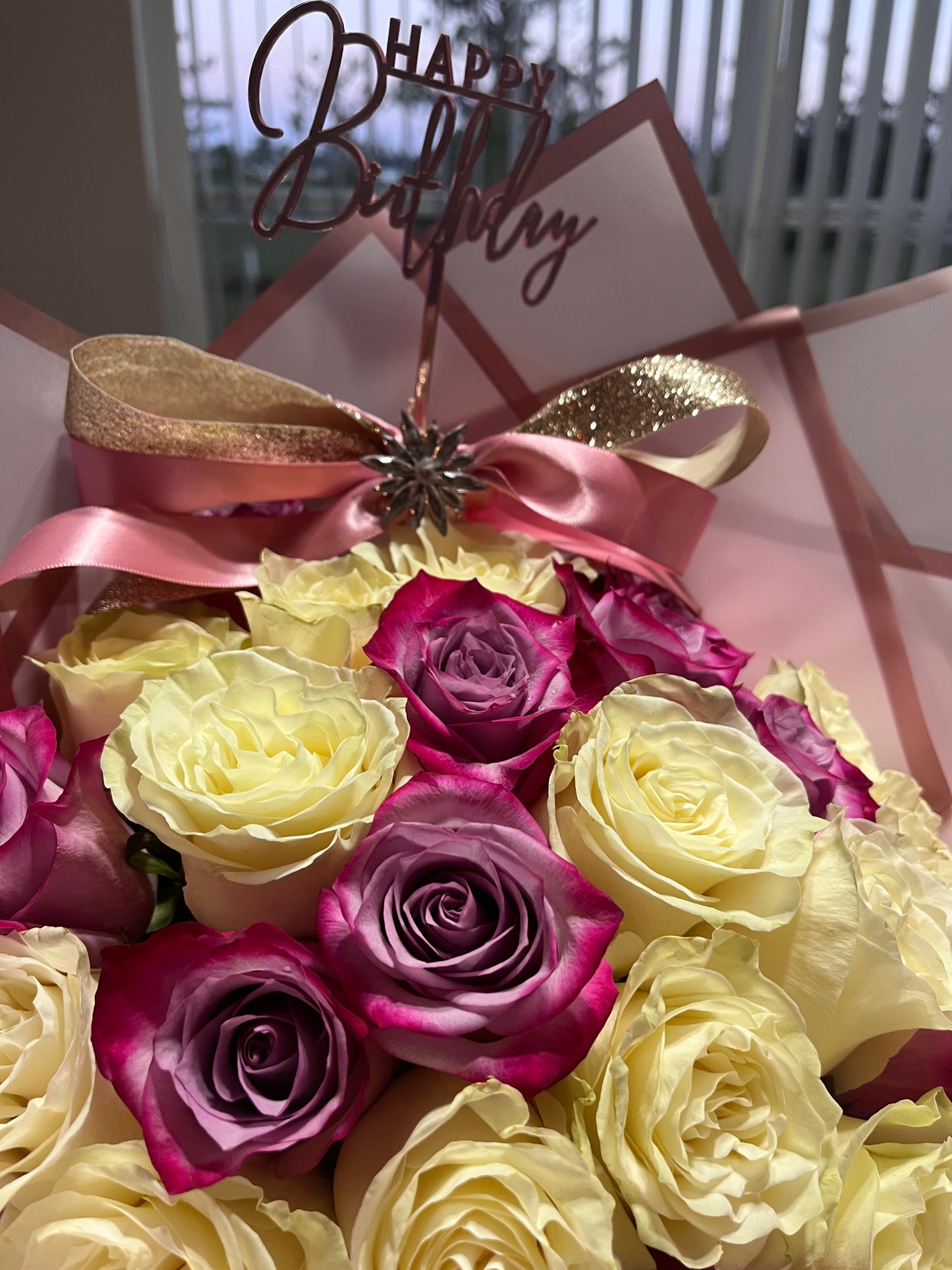 25 White and Purple Premium Roses Bouquet